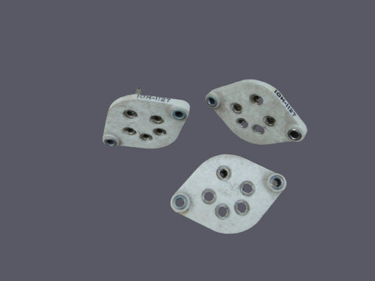 ,UX5,  5 PIN, VALVE BASE, CERAMIC, EX EQUIPT