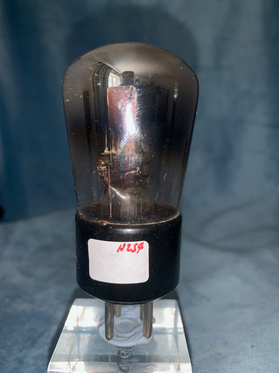 MULLARD, HF, BRIGHT FILAMENT VALVE