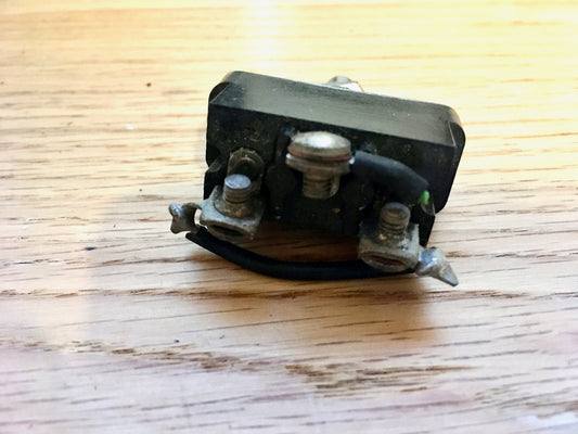 BULGIN ,S791, PEAR DOLLY, SP, SWITCH, CENTRE OFF, PULL TO MAKE, 10A @ 250V, EX EQUIPT