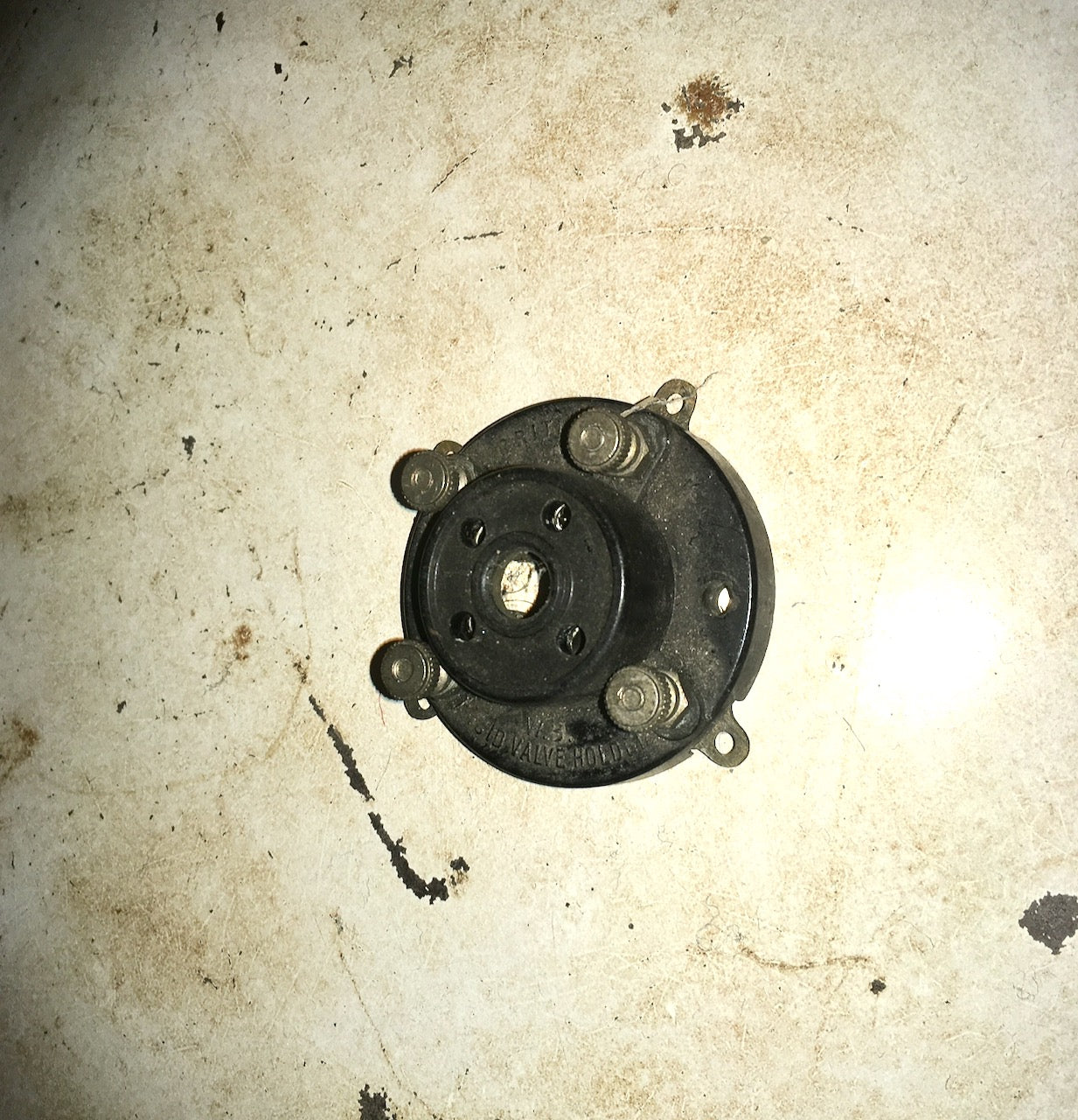 WHITELEY BONEHAM, WB, RIGID VALVE BASE, B4, BRITISH 4 PIN, 1935