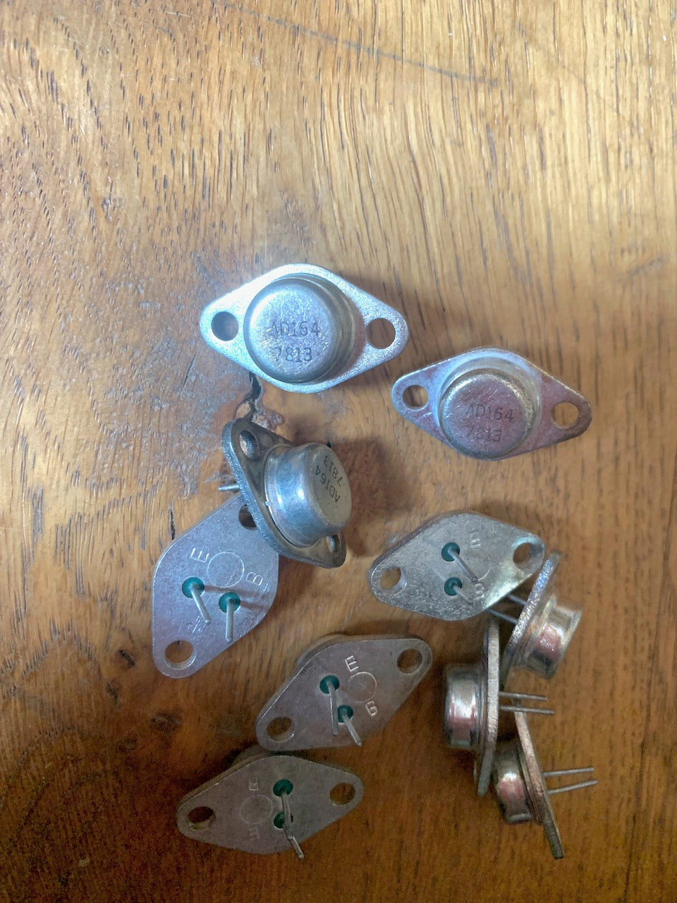 Tungsram, AD164, Germanium transistor, PNP, SOT-9 metal housing, TUNGSRAM