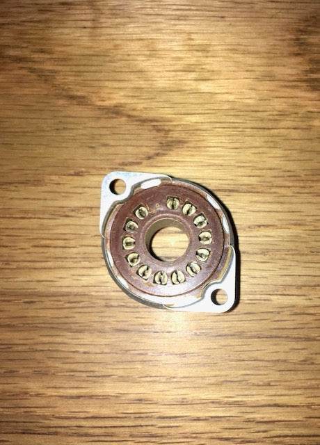 B13B, VALVE BASE, NOS