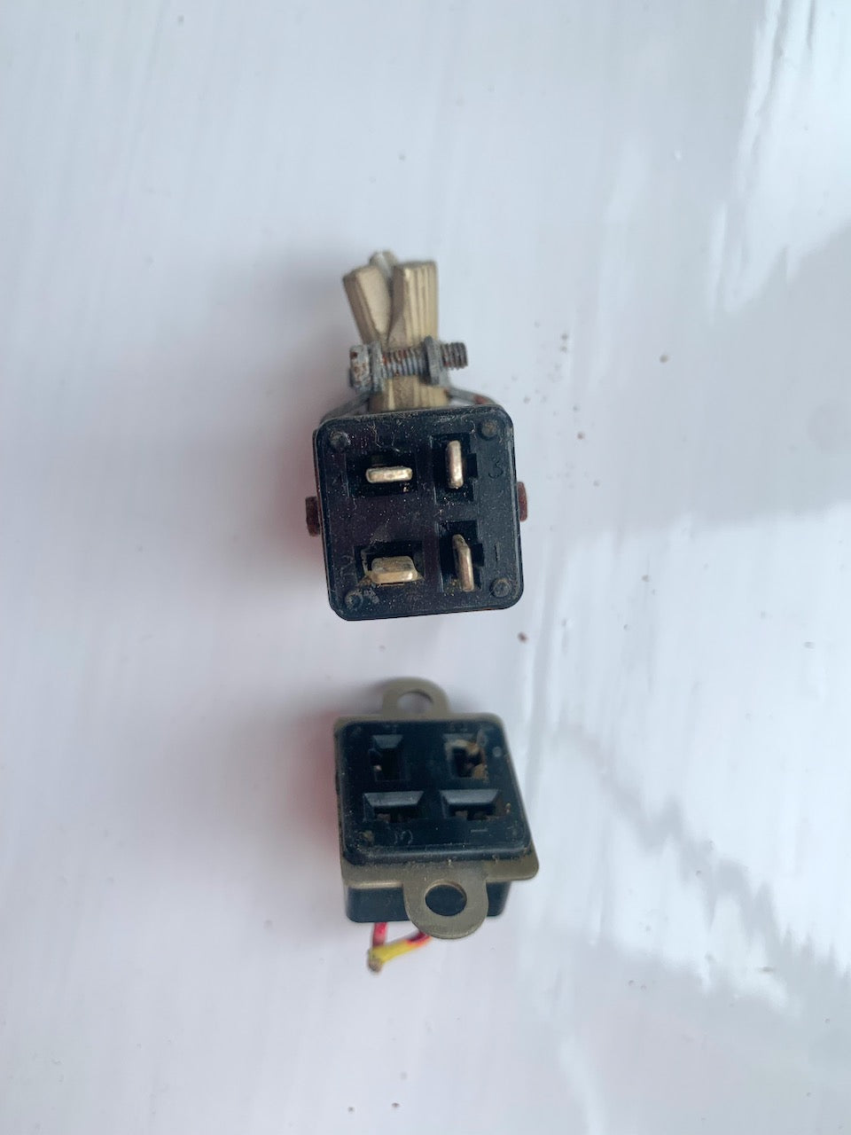 MINIATURE JONES PLUG SOCKET SET, CABLE MOUNT, & CHASSIS MOUNT, 4 PIN, MALE & FEMALE