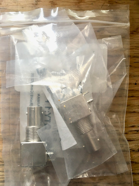 BNC RT ANGLE SOCKET, PCB SOLDER MOUNT, 50 OHM, GREENPAR, TYCO, 1-1337494