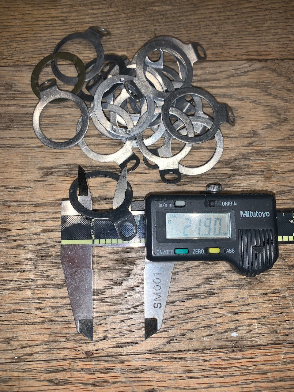 Pattern 104, Plessey, Mk 4, Aluminium, Fixed, Panel Mount, Lugged Washer, 22mm ID,