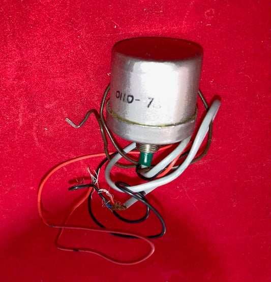 MICROPHONE TRANSFORMER, CHASSIS MOUNT, MARKED L-0110, NO FURTHER DETAILS