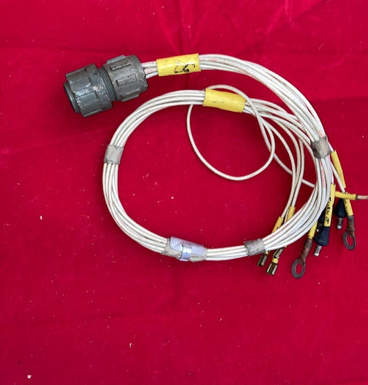 10 pin, Plessey Socket, Female pins, Free with cables terminated with Rists Bullet Connectors, For AFV turn signal loom or radio