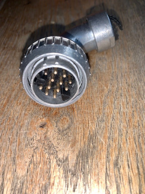 Pattern 104, Plessey, Mk 4, Aluminium Plug, Free, Rt Angle, 12 way Plug, Male Pins, Aluminium Mk IV, Larkspur,
