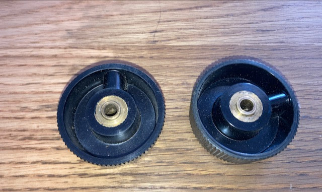 PAIR, 2X, BLACK, BAKELITE, KNOB, MILLED EDGE,BRASS BUSH, 6 MM SHAFT, 50mm DIA, 18mm HIGH,