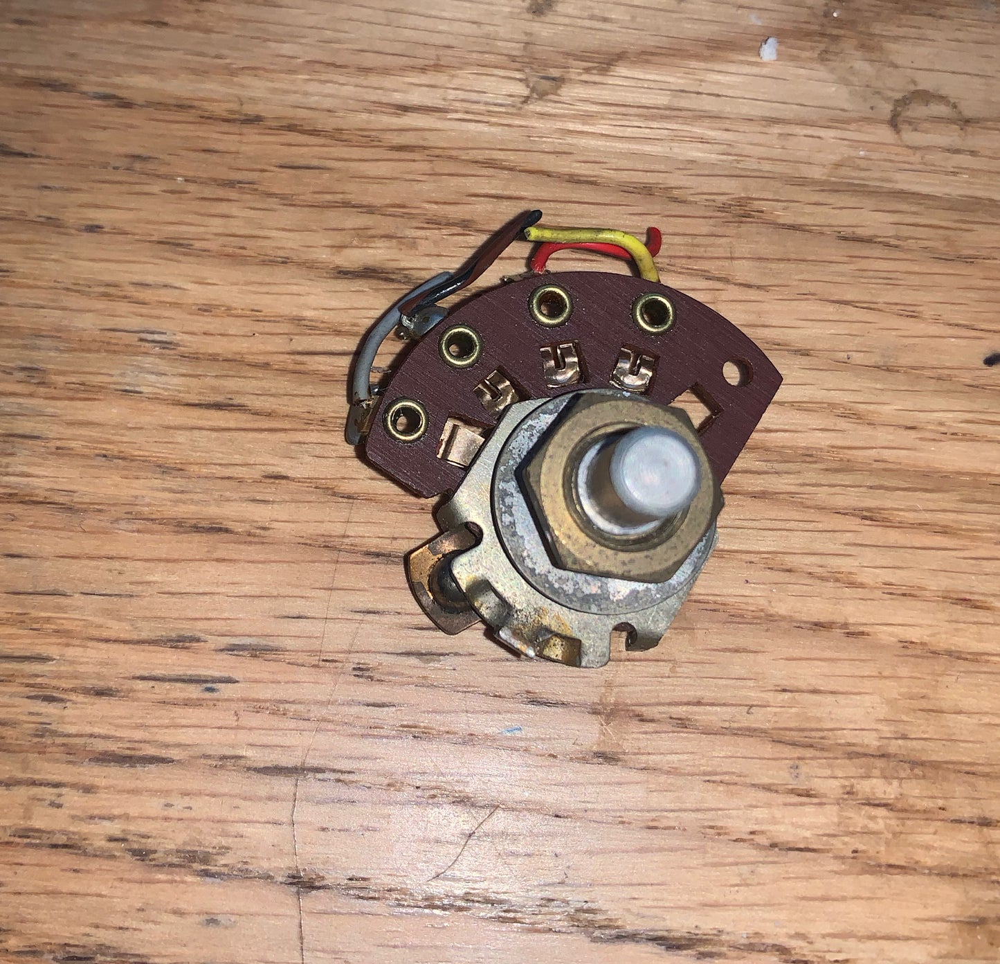 BAND CHANGE SWITCH, DOMESTIC RADIO, EX EQUIPT