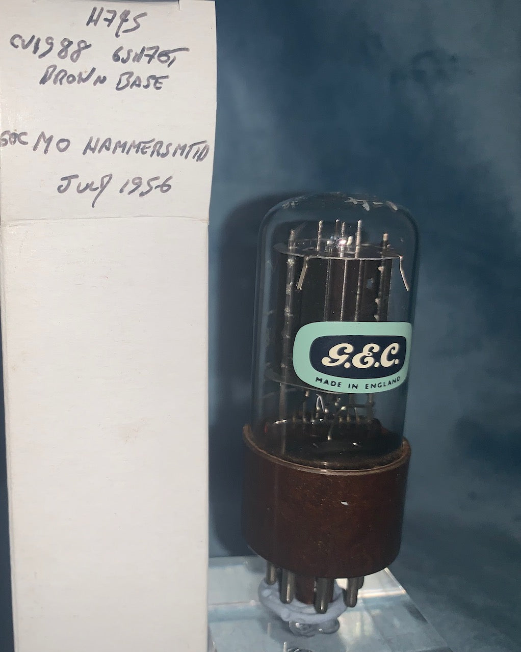 CV1988, GEC, HAMMERSMITH, MIL SPEC 6SN7GT, BROWN MICANOL BASE, WHITE CARTOUCHE, JULY 1956 HAMMERSMITH MANUFACTURE, ECC32, 6SN7