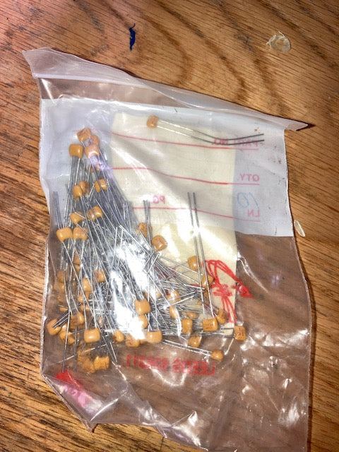 Capacitor, Ceramic Cap, 100nF, 0.1uF 100V, Farnell, 143-273 Bag of 100x