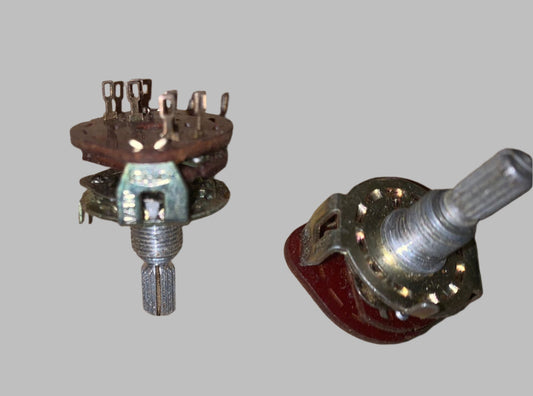 TMS JAPAN, ROTARY , DPST,  SWITCH,  AS USED ON MANY 70'S HIFI SEPARATES, 25mm DIA. WAFER