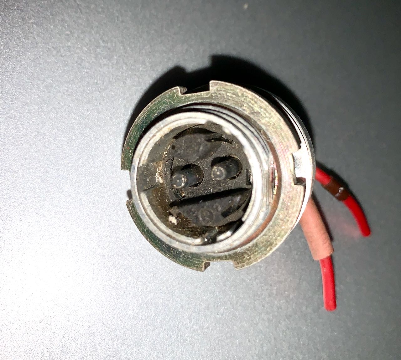 Pattern 104, Plessey, Mk 4, Aluminium, FIXED, 2 way PLUG, Male Pins, Aluminium Mk IV, Larkspur, Power Plug