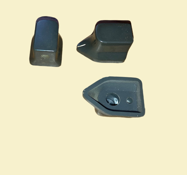 ADVANCE INSTRUMENTS, BLOCKY CHICKEN HEAD, KNOB, GREY, BUSHED, 6mm SHAFT