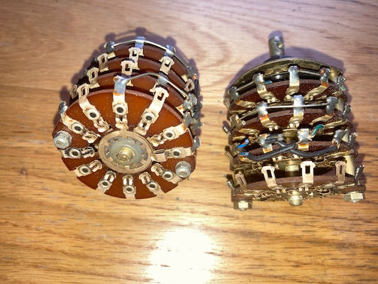 OAK NSF, ABH TYPE, AIR MINISTRY, 10F/18585, ROTARY WAFER  SWITCH, 4 WAFER, 12 CONTAcT DIA 6mm, 11 POSITIONS, WAFER DIA 40mm,