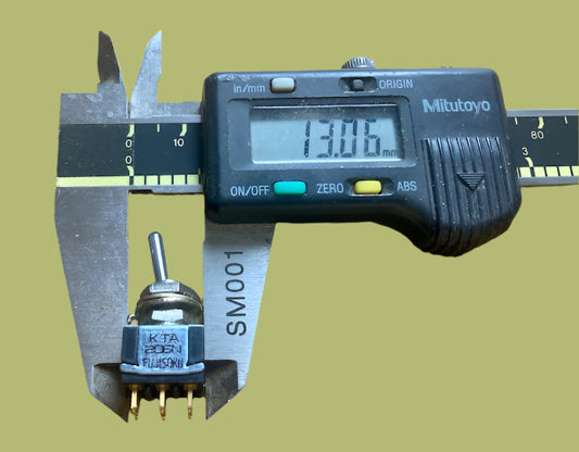 FUJISOKU, KTA206N, 5930-00-902-5107, DPDT, MINIATURE SWITCH, NOS