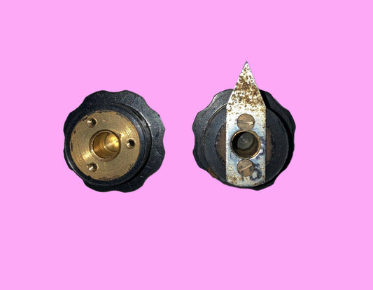 PAIR, 2X, MARCONI , FLUTED KNOB, , BLACK BAKELITE, 28mm DIA