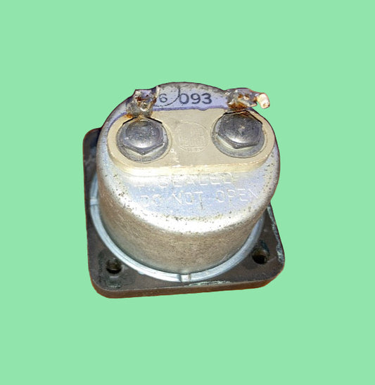 DEJUR, MODEL 131, MOVING COIL METER, SCALED 0 - 10, DSD = 2mA, APPROX 42 X 42mm , 50R