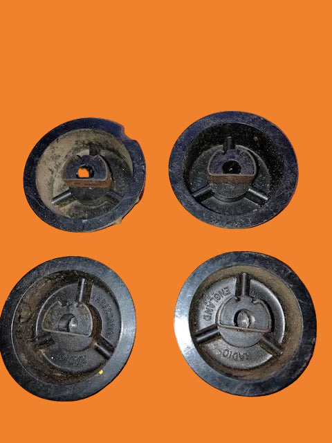 4X RIBBED, BROWN KNOBS, AMBASSADOR RADIO ,MARKED WAVECHANGE TREBLE, BASS TUNING, 40mm DIA., 15mm DEPTH,