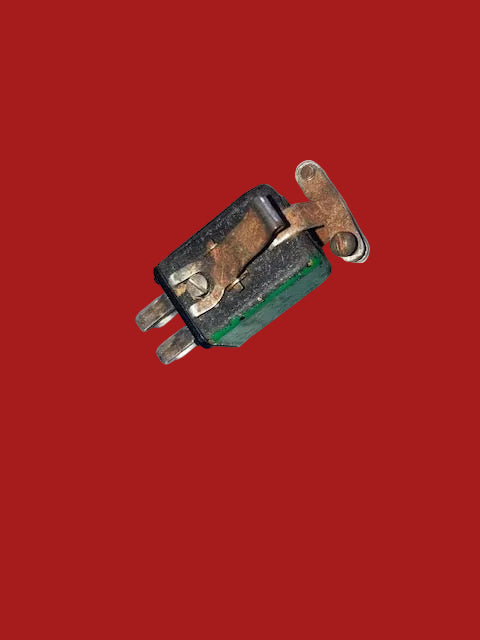 MINIATURE, JONES PLUG, FREE, CABLE MOUNT, 4 STAGGERED PIN, MALE, FOR, PYE COMMS,