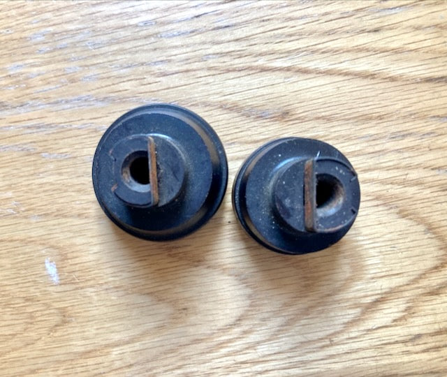 BROWN BAKELITE, KNOB PAIR, 6mm D SHAFT, 33mm HEIGHT, 38/31mm DIA.