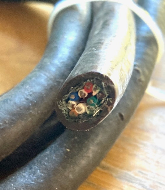 APPROX 2M, 8 WAY CABLE, EX EQUIPT, AIR MINISTRY OD 12mm, SUIT OCTAL UMBILLICAL OR POWER LEAD FOR VALVE AMP