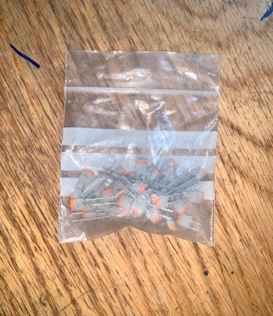 MURATA, PACK OF 25, CERAMIC CAPACITORS, 10nF, 10000pF, 0.01uF, Voltage Rating: 50V.