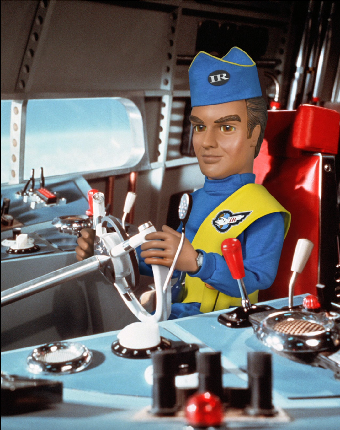 RADIOSPARES, LES, SIGNAL LAMP, GREEN LENS, NOS, THUNDERBIRD 1, SCOTT TRACY SWEARS BY THEM