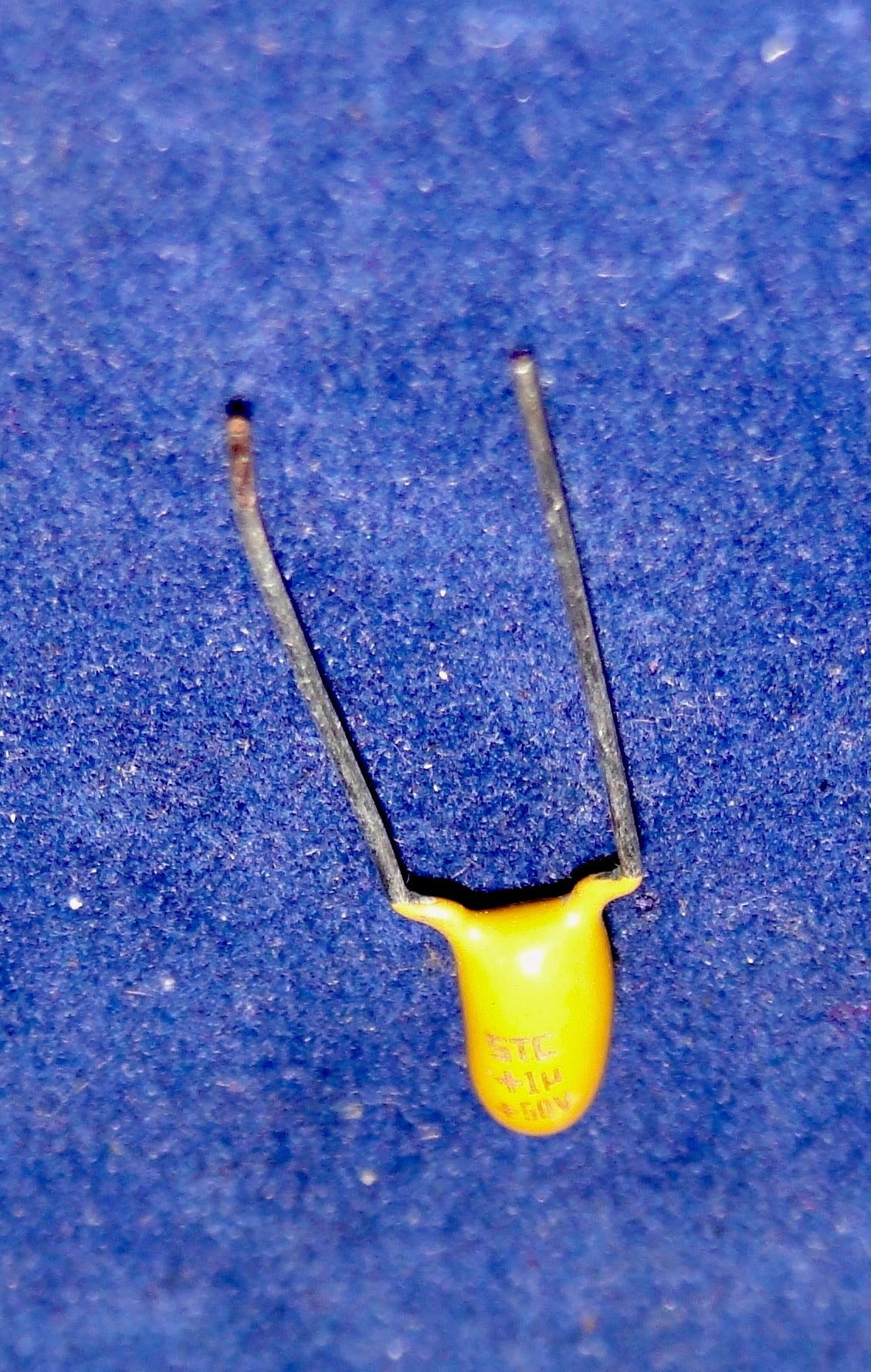 STC, TANTALUM CAPACITORS, 1.0uF @ 25V, EX MIL,