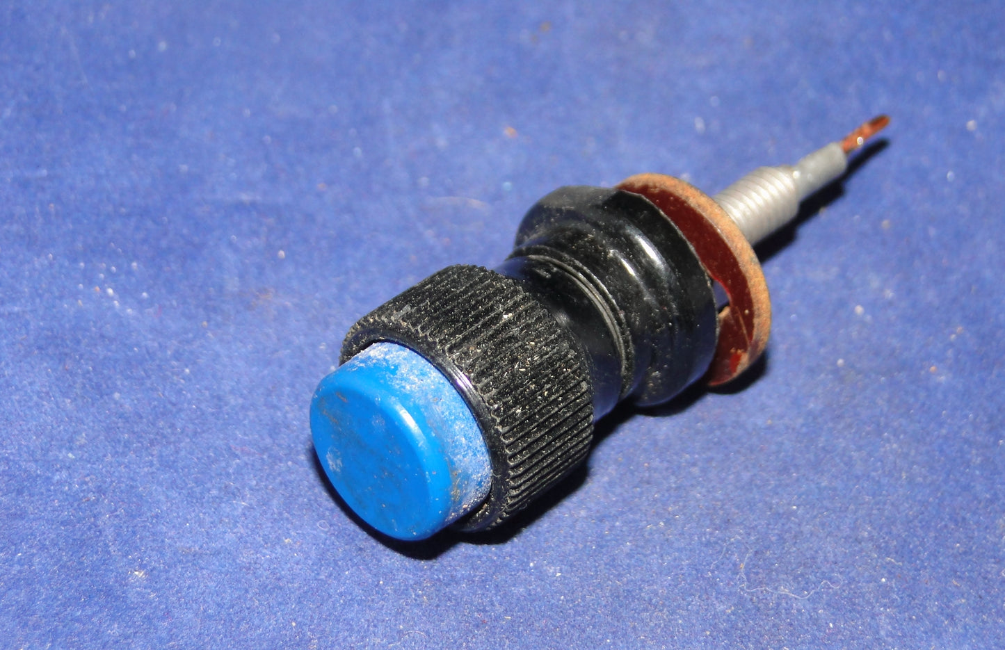 BELLING LEE, BINDING POSTS, BLUE, 16mm HEAD, 2BA, 8mm BOLT,