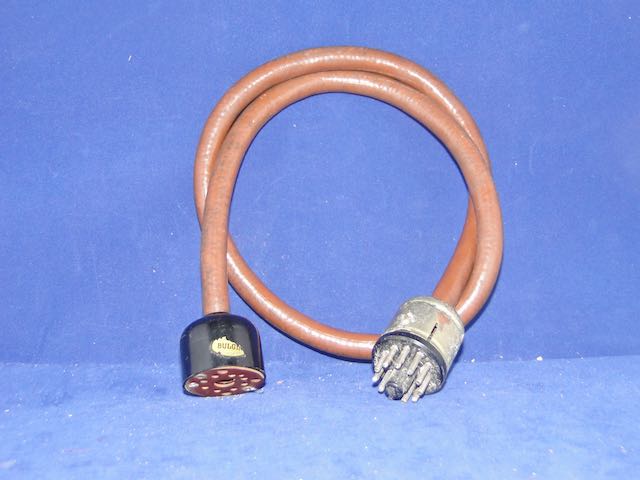 UMBILLICAL, CONNECTION LEAD, 75cm, BULGIN AO8, OCTAL PLUG TO BULGIN, AO8, OCTAL SOCKET