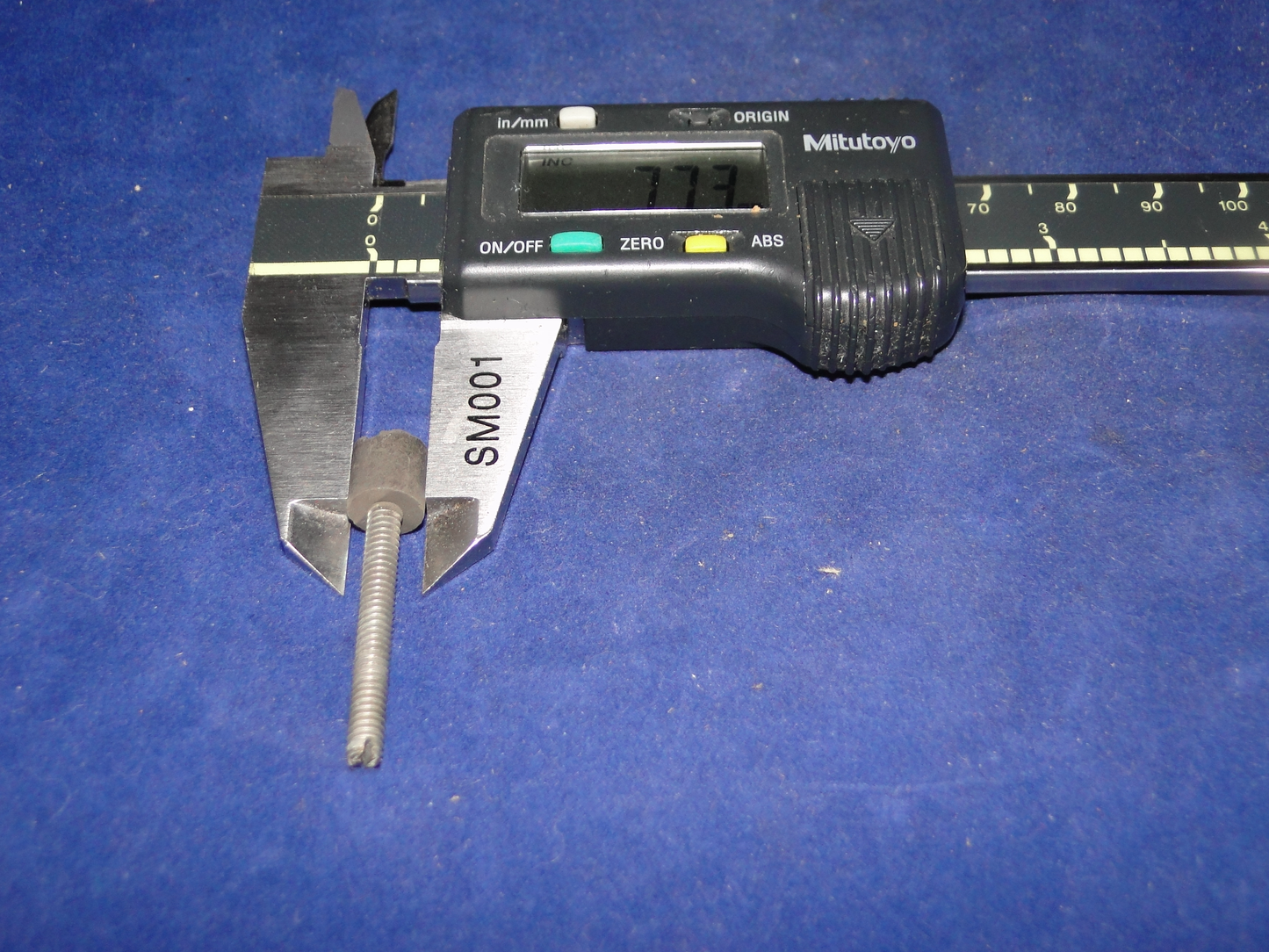 THREADED FERRITE, (7.7mm) DIAMETER, 1.5" (37mm) LENGTH , SLUG TUNED FERRITE, CAMBRIDGE THERMIONIC CORPORATION, CTC