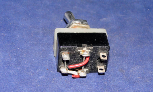 NSF, CH, PEAR DOLLY, DPST MOMENTARY, NON LATCHING, SWITCH