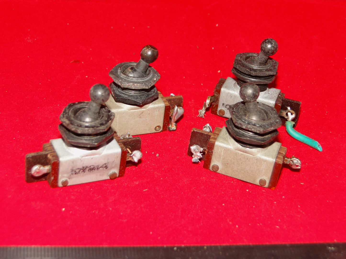 AIR MINISTRY, 10F/1495, SPST, SWITCH, EX EQUIPT