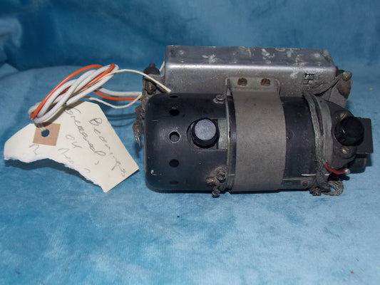 DYNAMOTOR, ROTARY TRANSFORMER, TYPE 262, AIR MINISTRY, 1OK/16855, 24V @ 2.8A, TO GIVE 250V @ 0.6A,