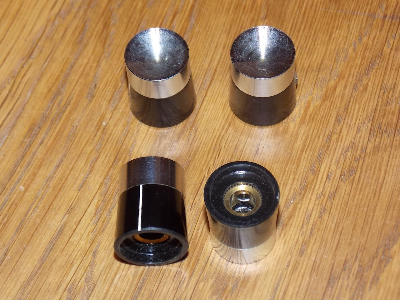 4X, BLACK BODY, CHROME DISHED TOP WITH MARKER, PRESS SWITCH KNOBS, 18mm DIA, 21mm HIGH, 6mm SHAFT,