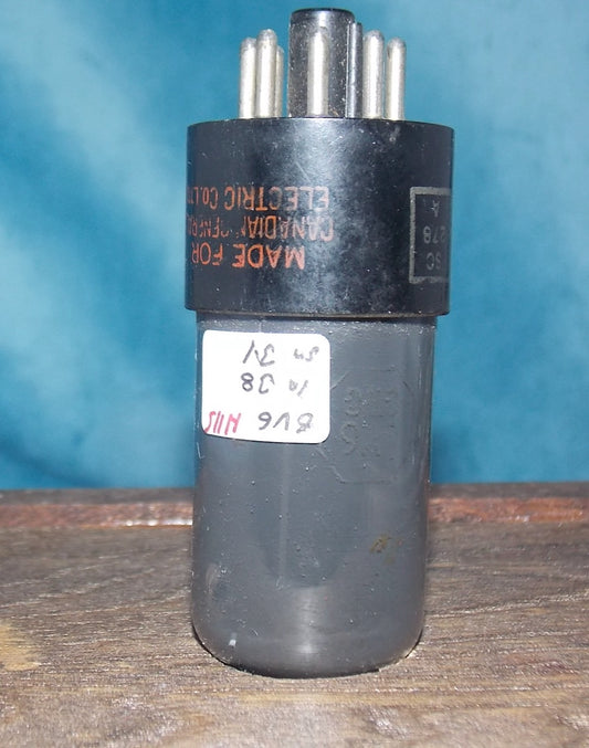 6V6GT/G, RCA, FAT BASE, ORANGE BASE  STAMPING, MADE FOR CANADIAN CENTRAL ELECTRIC Co. PRINT, GREY GLASS, CV511, VT-107A, 6V6, H2E CODE, 1952 PRODUCTION