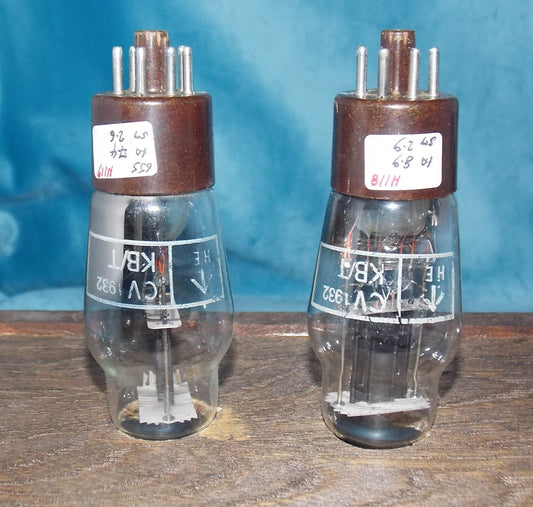 CV1932, TUNGSRAM, MIL SPEC 6J5G, MATCHED PAIR, BROWN BASE, AIR MINISTRY PRODUCTION, PRINT, TOTTENHAM, MAY 1952 PRODUCTION