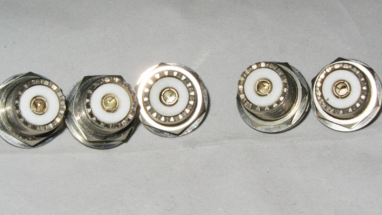 UHF Jack, SO239, front mount, bulkhead, RF connector, solder cup