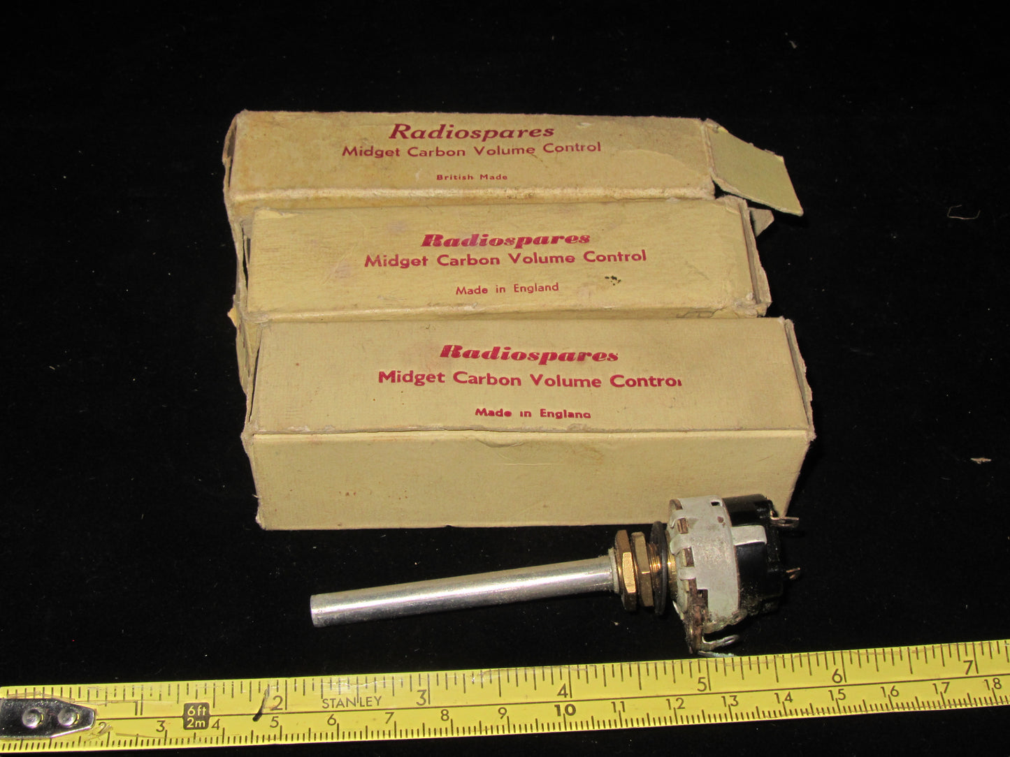 RADIOSPARES, MIDGET CARBON VOLUME CONTROL 2M, SWITCHED DP, NOS,