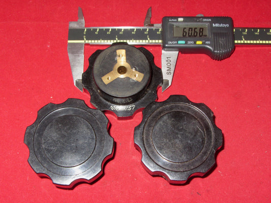 AIR MINISTRY, KNOB, 60mm DIA, BLACK, FLUTED, 10A/15257