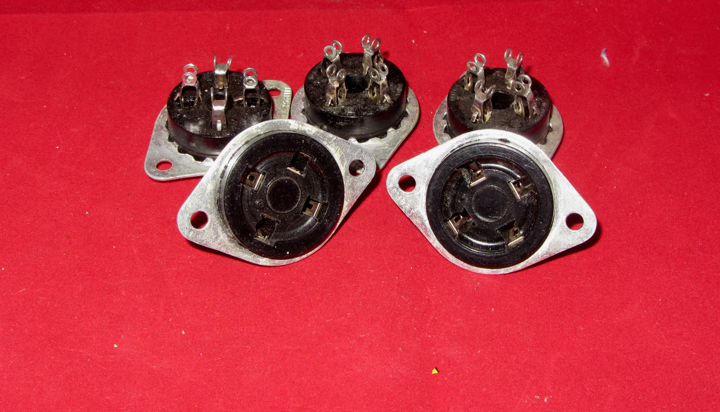 B4, 4 PIN, MCMURDO, BLACK MICANOL , VALVE BASES, VINTAGE NOS