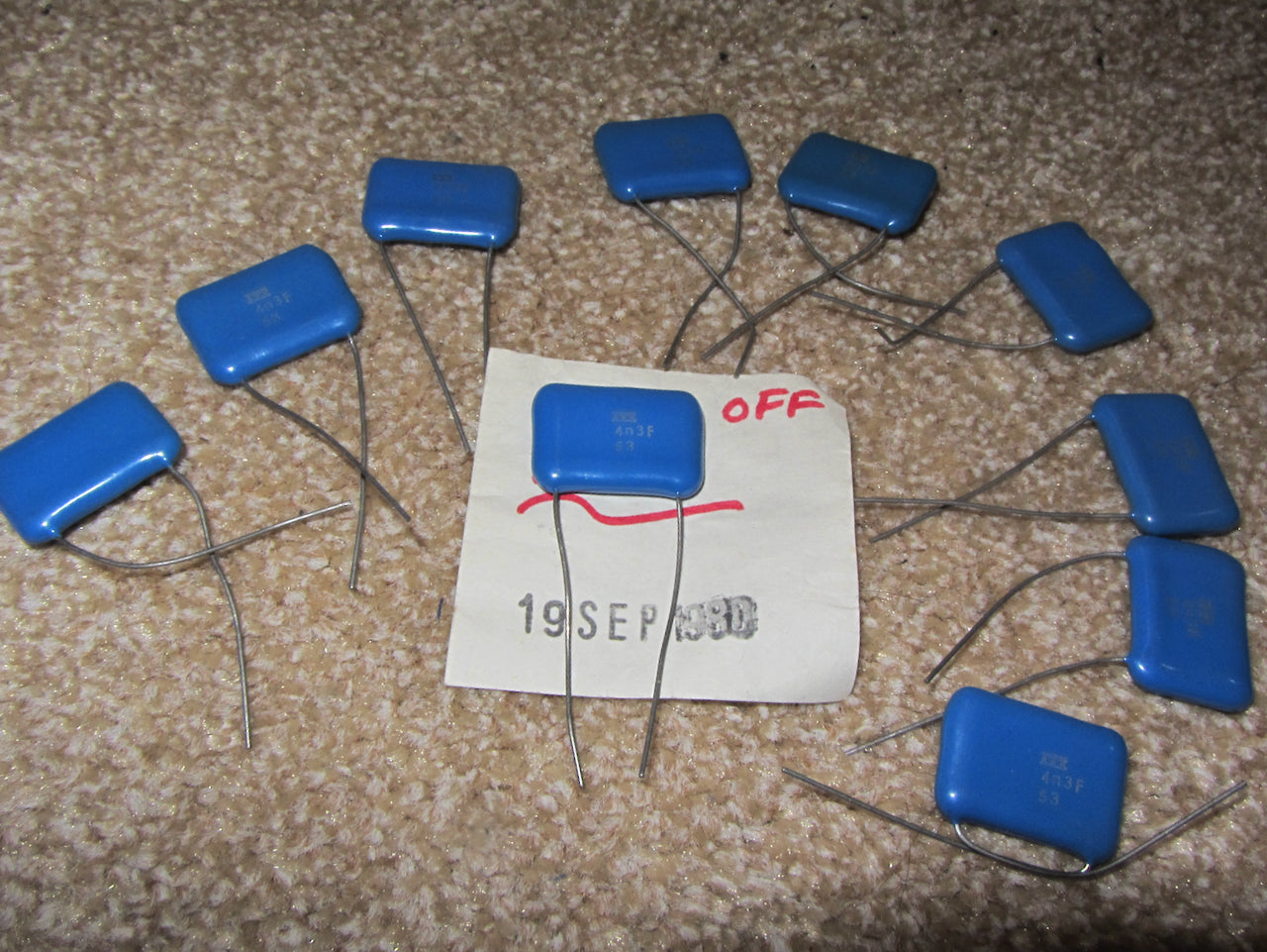 ITT Paignton, 4300pF, 4.3nF, 0.0043uF,400V, encapsulated, silvered mica capacitors