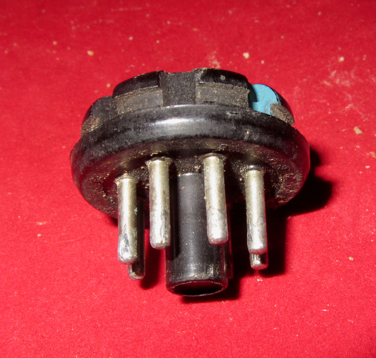 AR88D, AO, Octal, 8 Pin, Heater plug