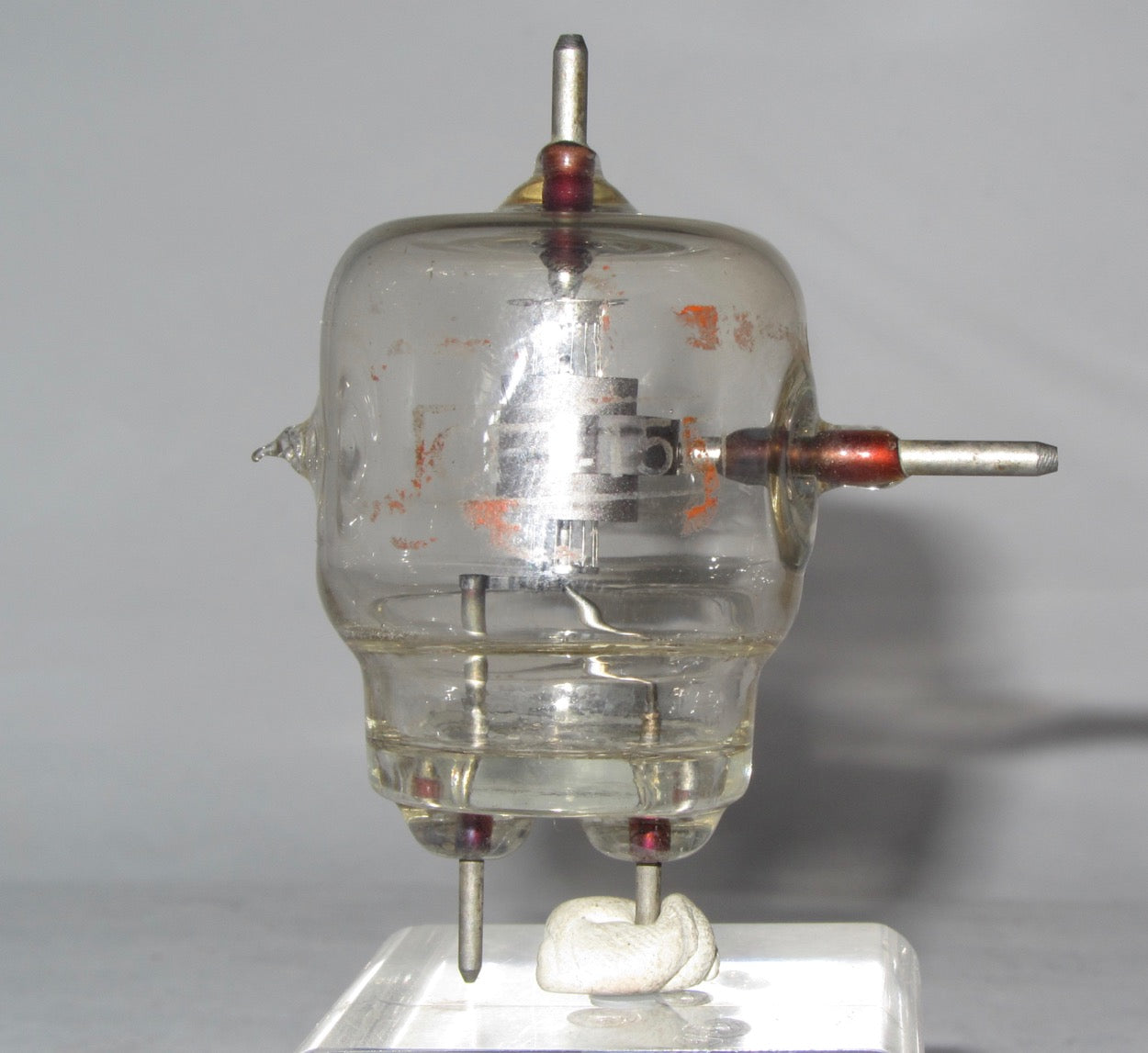 CFT 15-E,  RADAR VALVE,