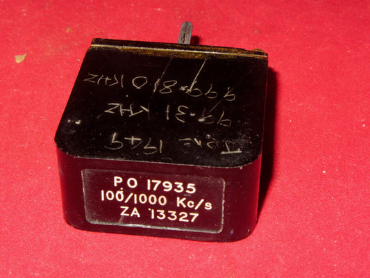 Crystal, 100/1000 Kc/s, ZA13327, twin crystal