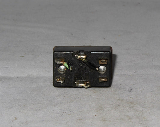 OAK CH DPST CENTRE OFF SWITCH EX EQUIPT