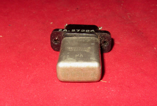 ZA27384, Crystal Holder, Crystal Socket, c/w, 11750KHz, Cathodeon Crystal