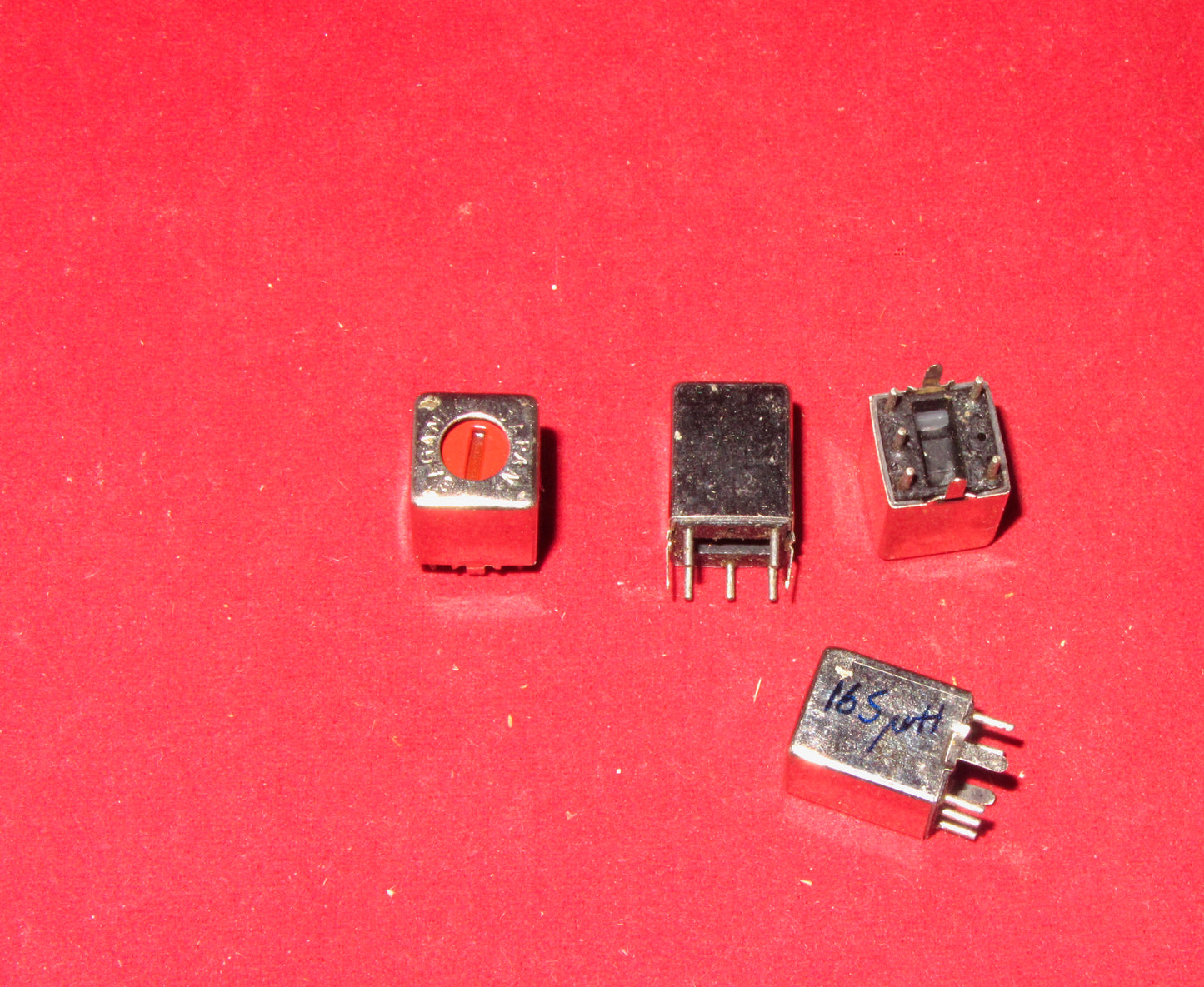 Sagami, Tunable RF Coils, 165uH, red slug,